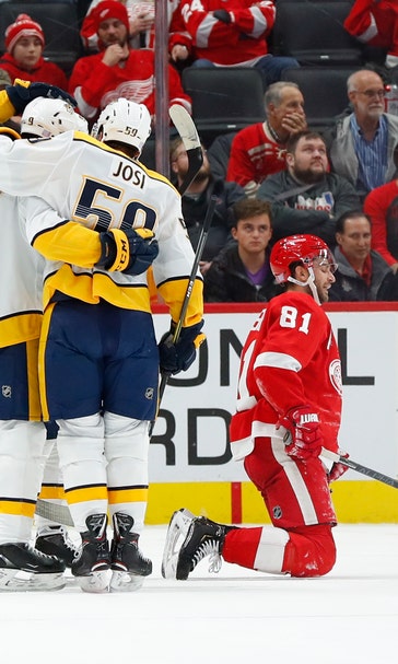 Predators score 5 in second, beat Red Wings 6-1